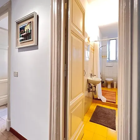 Quarto em Acomodações Particulares Sant'antonioroma Hospitality&design