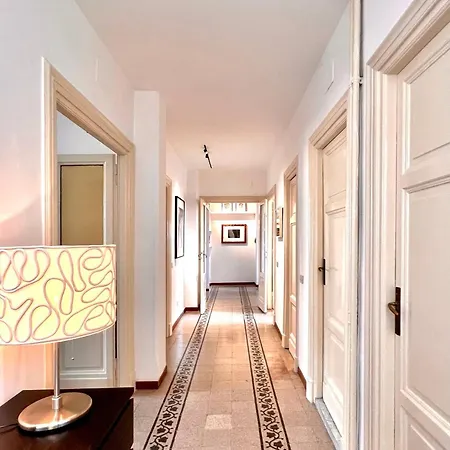 Quarto em Acomodações Particulares Sant'antonioroma Hospitality&design Roma